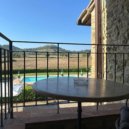 Agriturismo La Peschiera Casole dʼElsa المظهر الخارجي الصورة