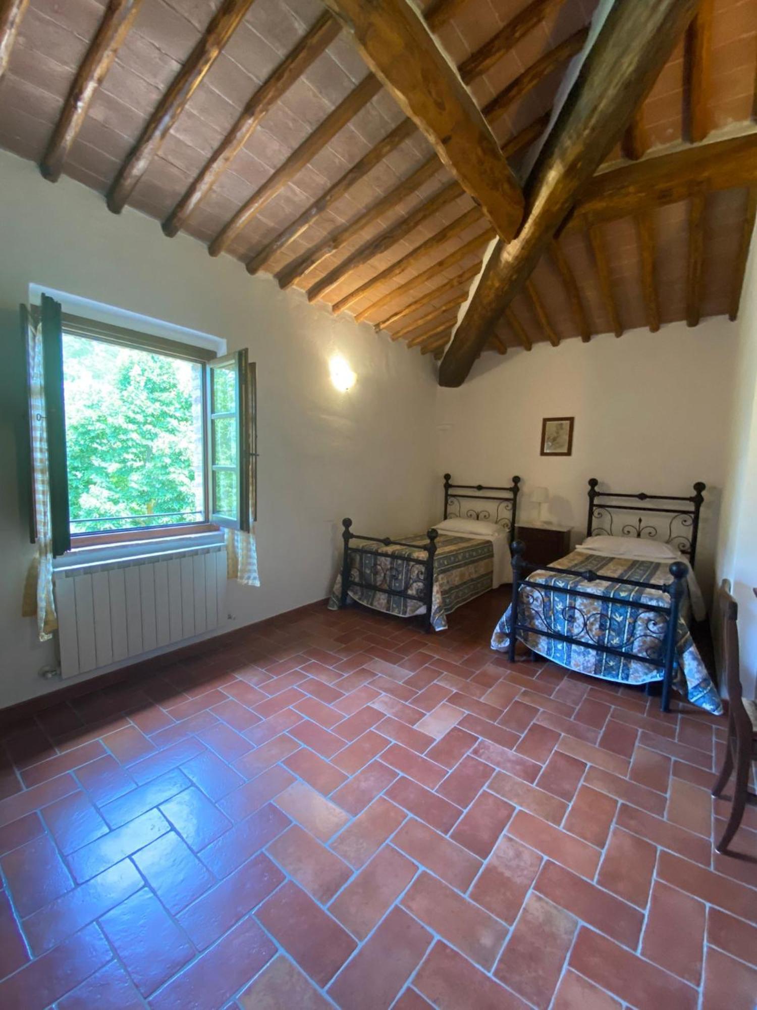 Agriturismo La Peschiera Casole dʼElsa المظهر الخارجي الصورة