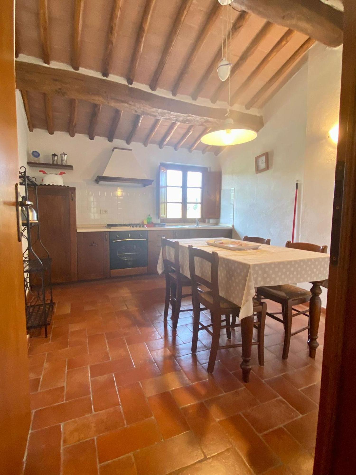 Agriturismo La Peschiera Casole dʼElsa المظهر الخارجي الصورة
