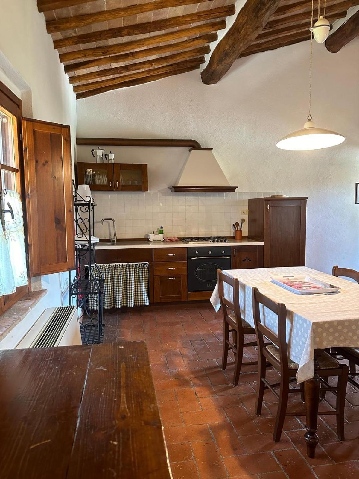 Agriturismo La Peschiera Casole dʼElsa المظهر الخارجي الصورة
