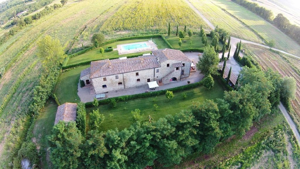Agriturismo La Peschiera Casole dʼElsa المظهر الخارجي الصورة