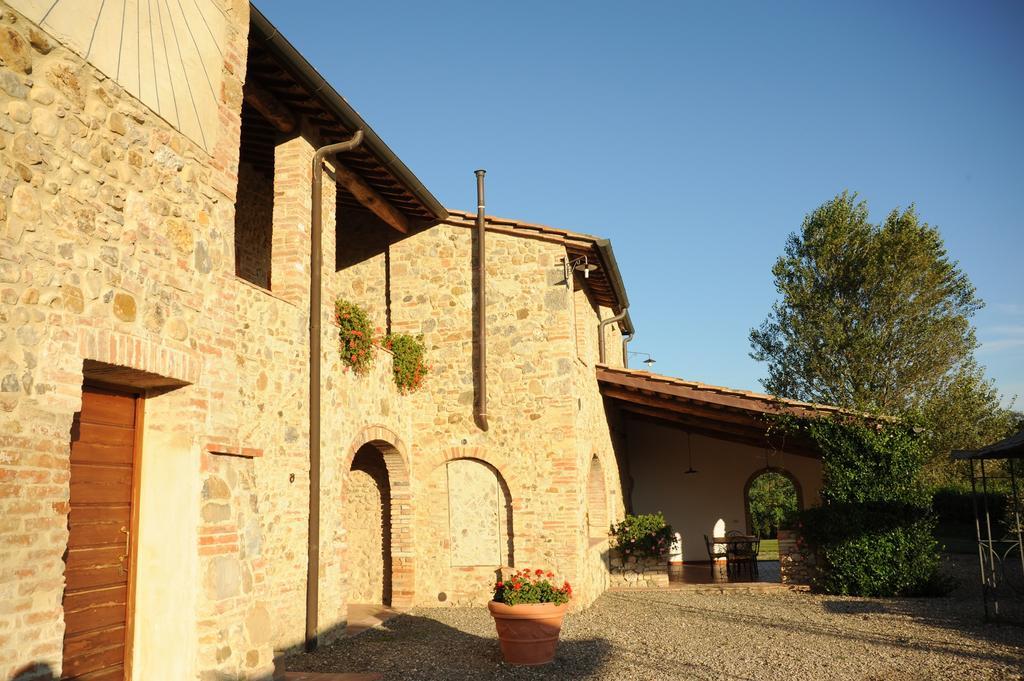 Agriturismo La Peschiera Casole dʼElsa المظهر الخارجي الصورة
